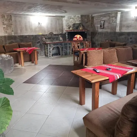 Medeia Guest house *